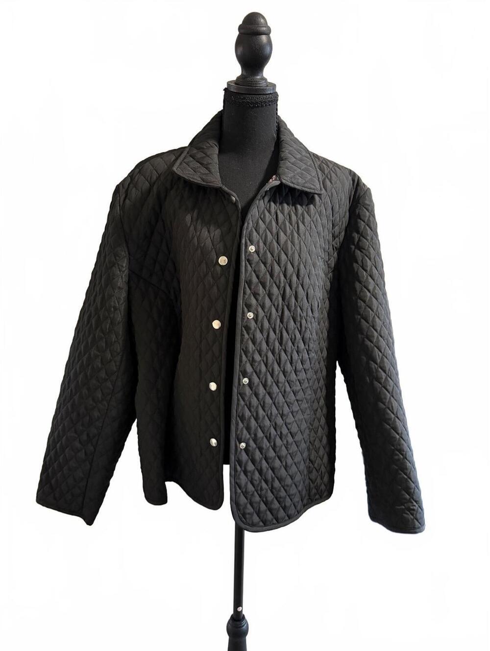 Tara Jones Women’s Black Quilted Snap Front Jacket Coat Size 20W